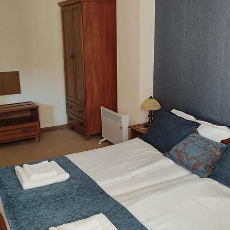 Annett Apartments At Emerald Hotel بانسكو المظهر الخارجي الصورة