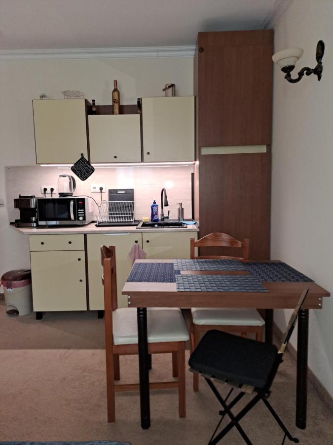 Annett Apartments At Emerald Hotel بانسكو المظهر الخارجي الصورة
